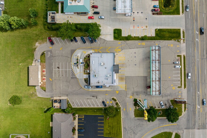 More Photos Of 1400 14th St NW, Austin Service Station For Sale