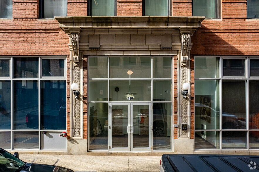 More Photos Of 432-440 1st Ave, Pittsburgh Apartments For Lease
