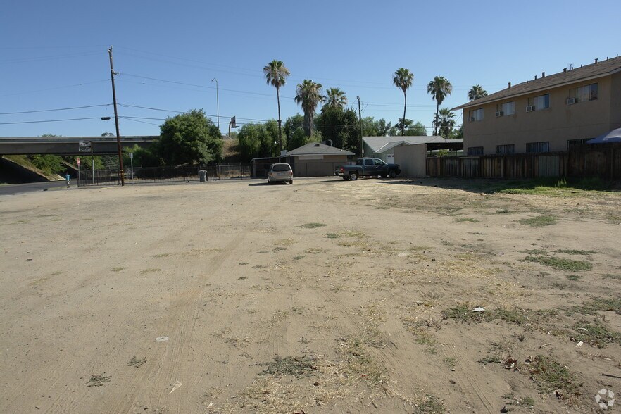 More Photos Of 704 N Fresno St, Fresno Land For Sale