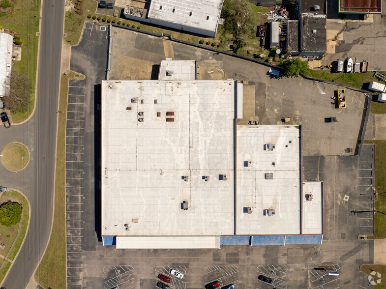 More Photos Of 2211-2213 S Military Hwy, Chesapeake Coworking Space