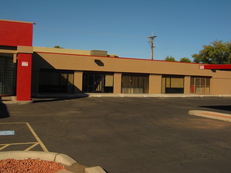 More Photos Of 4045 E McDowell Rd, Phoenix Office For Lease