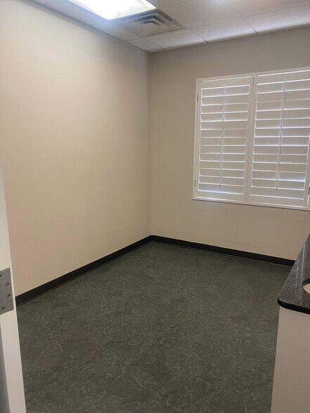 More Photos Of 2717 N Highway 89, Pleasant View Medical For Sale