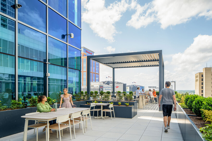 More Photos Of 600 S Tryon St, Charlotte Office For Lease