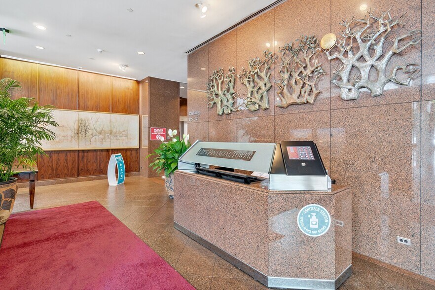 More Photos Of 201 Merchant St, Honolulu Office For Lease