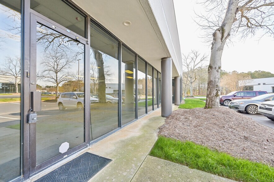 More Photos Of 3100 Breckinridge Blvd, Duluth Unknown For Lease