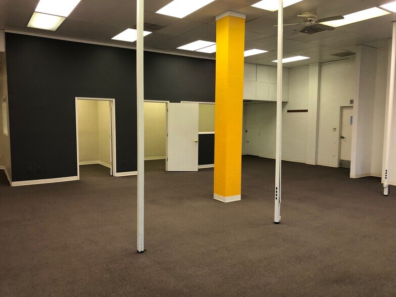 More Photos Of 4274 N Blackstone Ave, Fresno Office For Sale