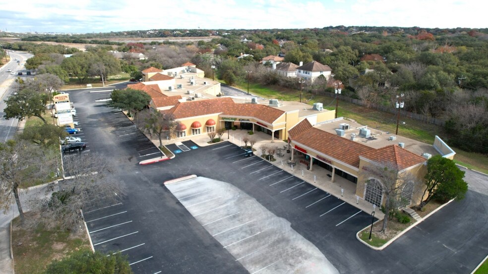 More Photos Of 16350 Blanco Rd, San Antonio Unknown For Lease