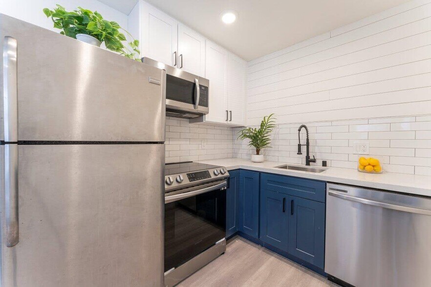 More Photos Of 803 Maryann Dr, Santa Clara Apartments For Sale