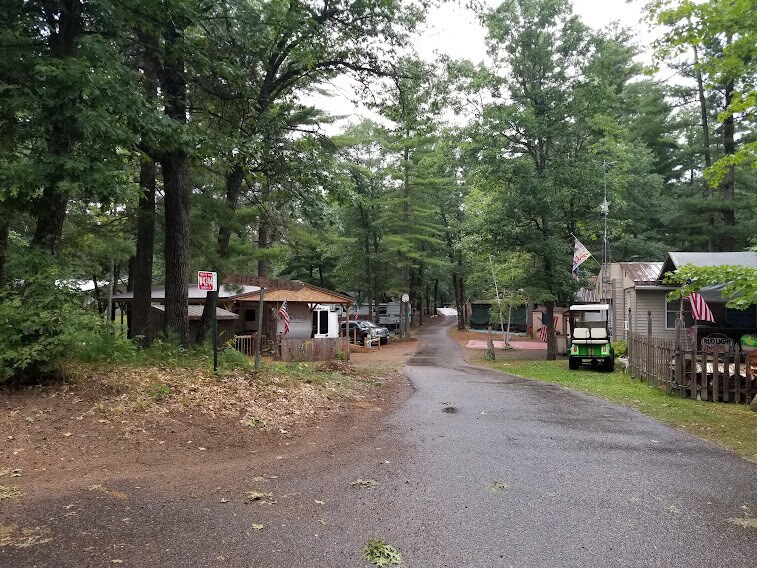 More Photos Of W4249 Pine Pointe Ln, Tomahawk Trailer Camper Park For Sale