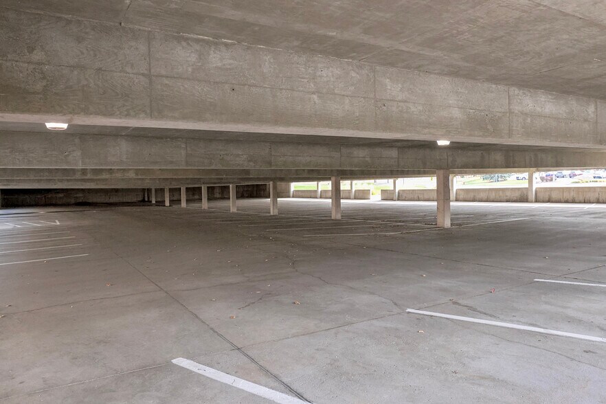 More Photos Of 9801 S Dupont Ave, Bloomington Office For Lease