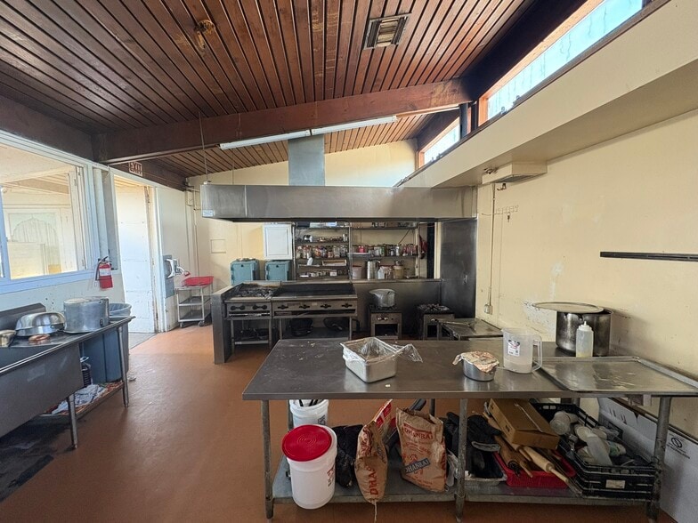 More Photos Of 9989 Laurel Canyon Blvd, Pacoima Religious Facility For Sale