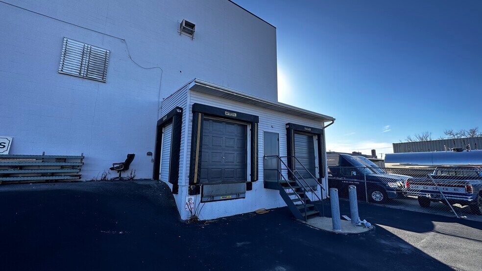 More Photos Of 1727-1801 Union Blvd, Allentown Warehouse For Lease