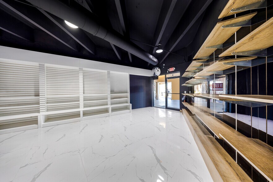 More Photos Of 380 E 9th St, Hialeah Unknown For Lease