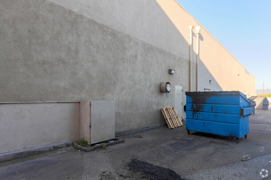 More Photos Of 3109-3111 Stevens Creek Blvd, San Jose Storefront For Sale