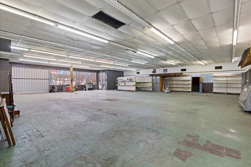 More Photos Of 6598 OK-98 Highway, Wright City Flex For Sale