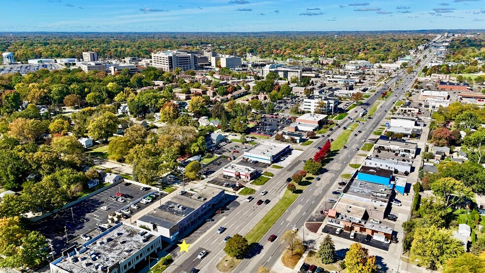 More Photos Of 30333 Woodward Ave, Royal Oak Storefront Retail Office For Sale