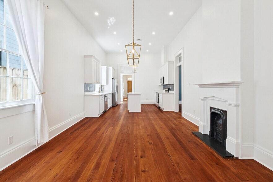 More Photos Of 2404 Saint Claude Ave, New Orleans Specialty For Sale