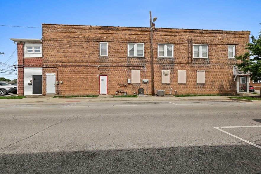 More Photos Of 201 Main St, Beech Grove Storefront Retail Residential For Sale