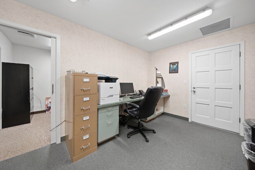 More Photos Of 1050 Las Tablas Rd, Templeton Medical For Sale