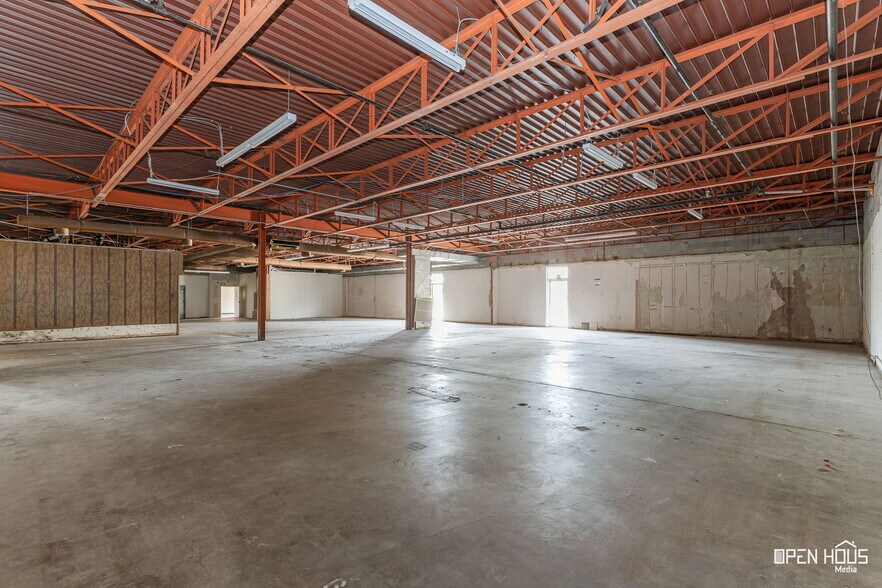 More Photos Of 2200 5th St, Wichita Falls Warehouse For Sale