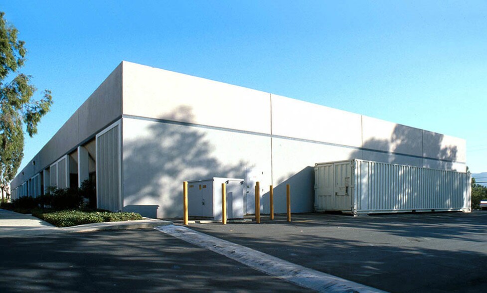 More Photos Of 2696 Lavery Ct, Newbury Park Warehouse For Lease