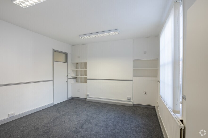 More Photos Of King St, Leicester Office For Lease