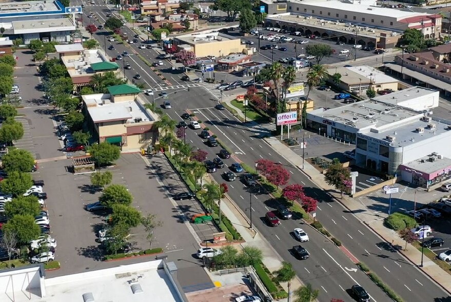 More Photos Of 15250 Whittier Blvd, Whittier Freestanding For Sale