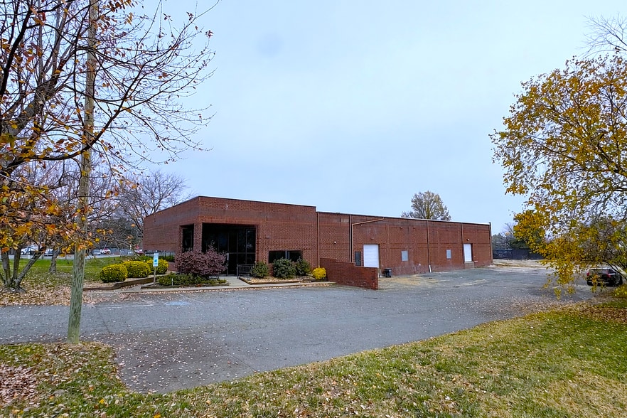 More Photos Of 10901 Downs Rd, Pineville Warehouse For Lease