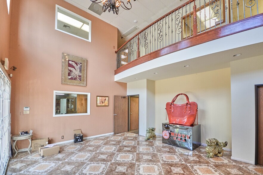 More Photos Of 9323 Rush St, South El Monte Manufacturing For Sale