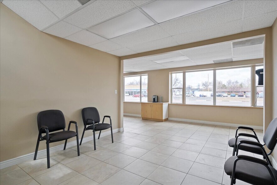 More Photos Of 601 E Lincolnway, Cheyenne Storefront Retail Residential For Sale