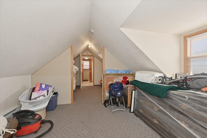 More Photos Of 1727 E Superior St, Duluth Multifamily For Sale