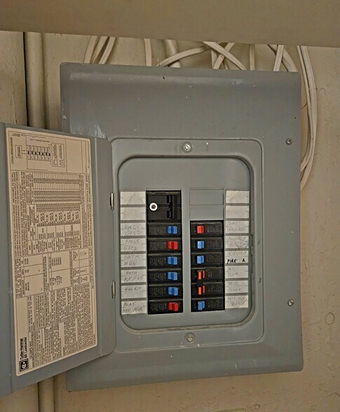 More Photos Of 116 Center St, Saint Marys Office Residential For Sale