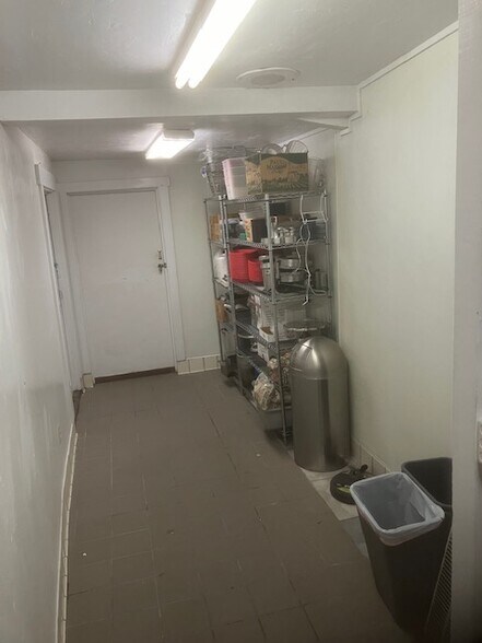 More Photos Of 106 E Main St, Grass Valley Restaurant For Sale