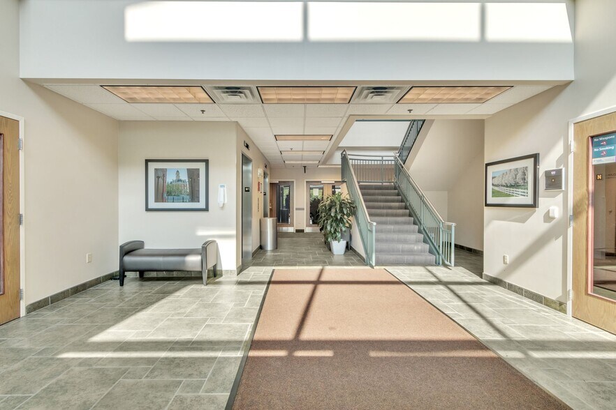 More Photos Of 18051 River Rd, Noblesville Medical For Lease