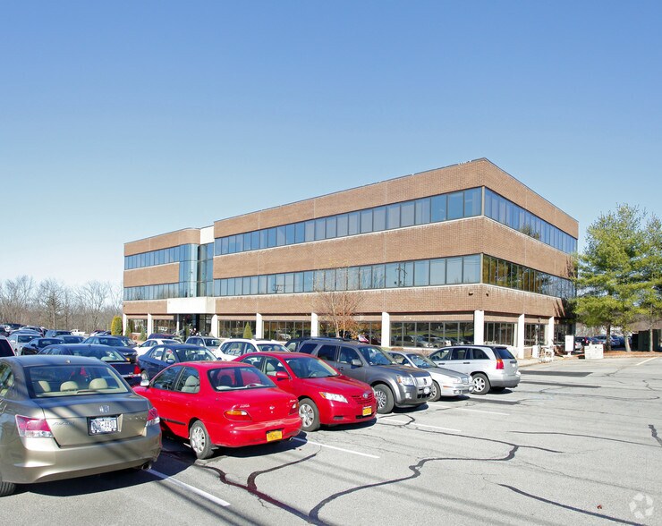 More Photos Of 40 Matthews St, Goshen Office For Lease