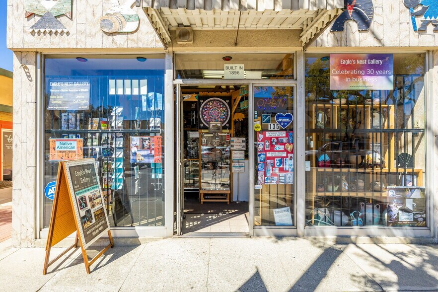 More Photos Of 135 N 2nd Ave, Upland Storefront For Lease