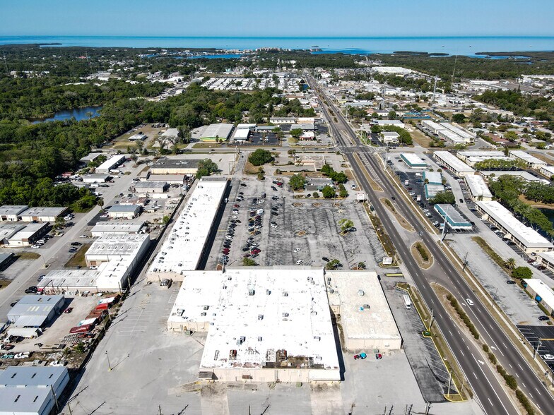 More Photos Of 6658 Ridge Rd, Port Richey Unknown For Lease