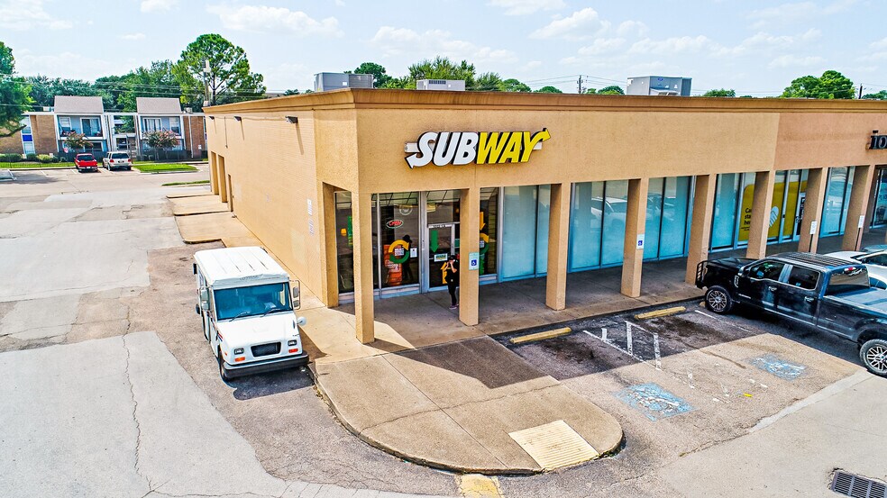 More Photos Of 5305-5377 Antoine Dr, Houston Unknown For Lease