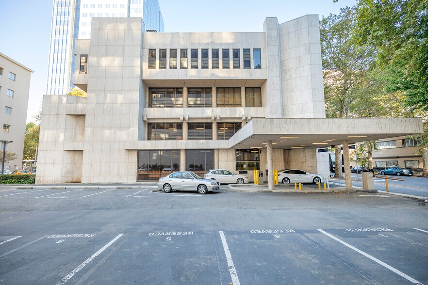More Photos Of 700 L St, Sacramento Office For Sale