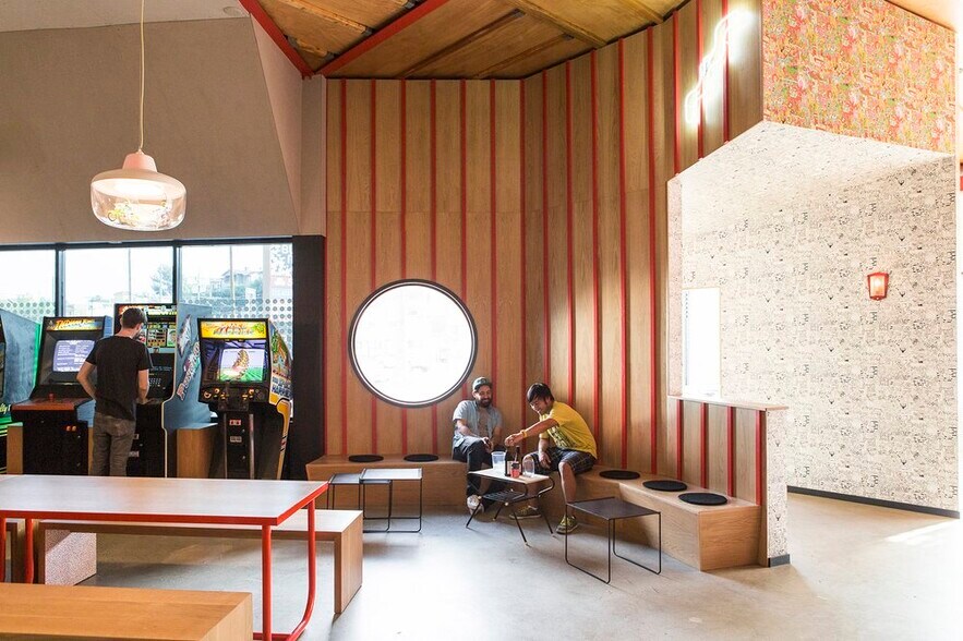 More Photos Of 1371-1397 W Sunset Blvd, Los Angeles Storefront Retail Residential For Lease