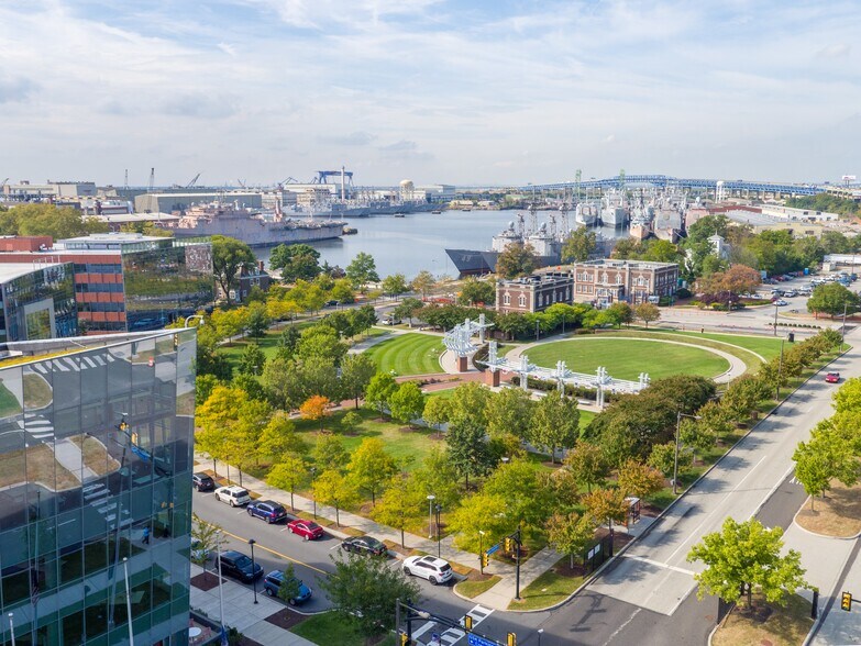 More Photos Of 1 Crescent Dr, Philadelphia Office For Lease