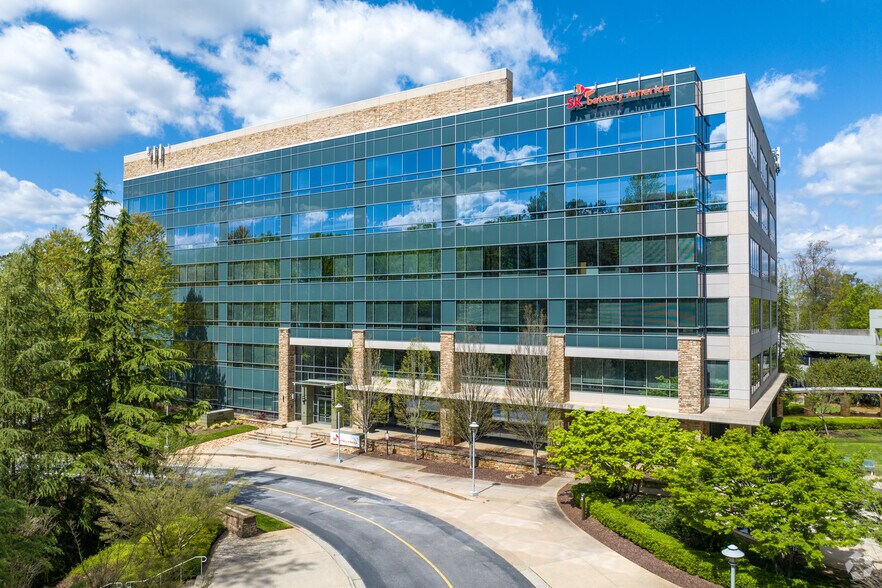 Primary Photo Of 1110 Sanctuary Pky, Alpharetta Office For Lease