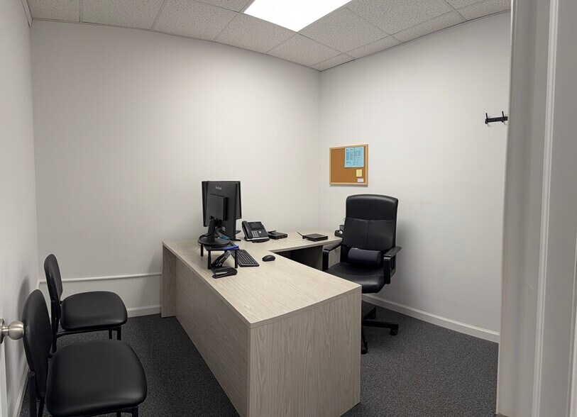 More Photos Of 50 Main St, Hempstead Medical For Lease