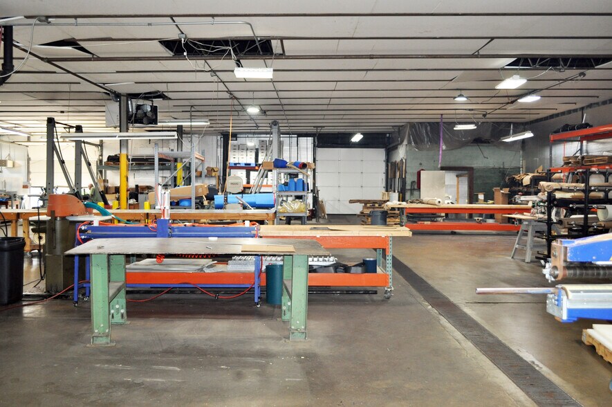 More Photos Of 3730 Holt Ave, Saint Louis Manufacturing For Sale