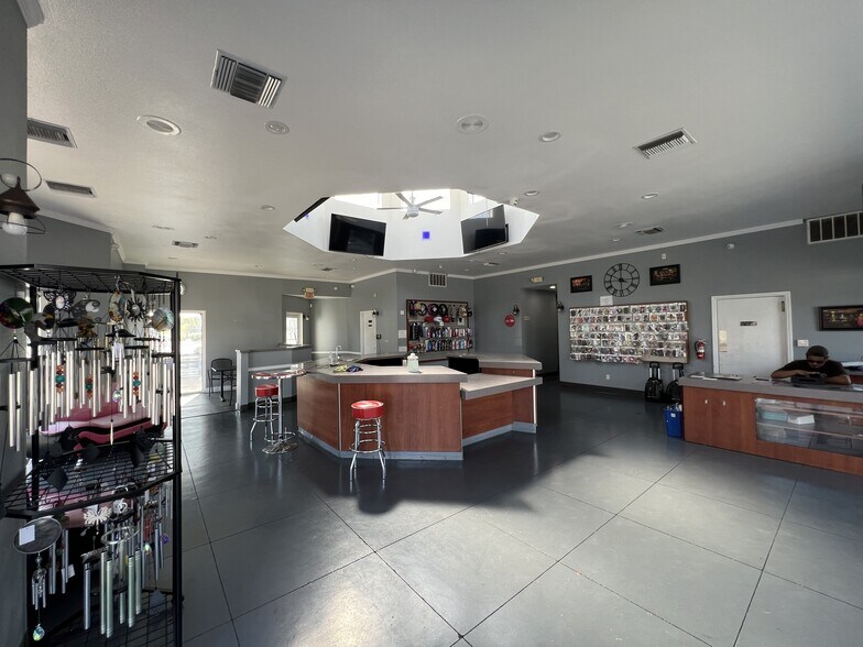 More Photos Of 1697 W Lacey Blvd, Hanford Carwash For Lease