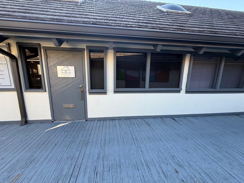 More Photos Of 8200 W Sunrise Blvd, Plantation Office For Sale