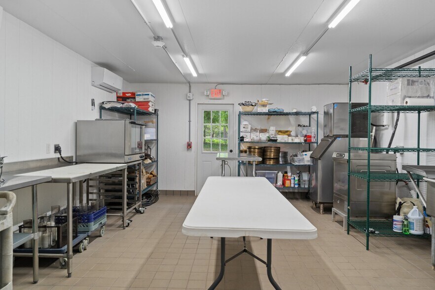 More Photos Of 8123 S Lecanto Hwy, Lecanto Restaurant For Sale