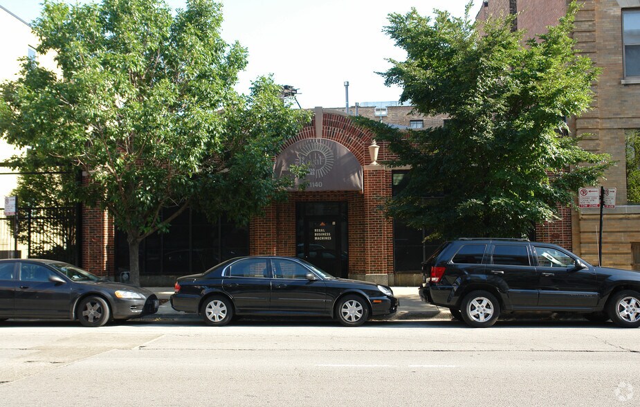 More Photos Of 1140 W Washington Blvd, Chicago Warehouse For Sale