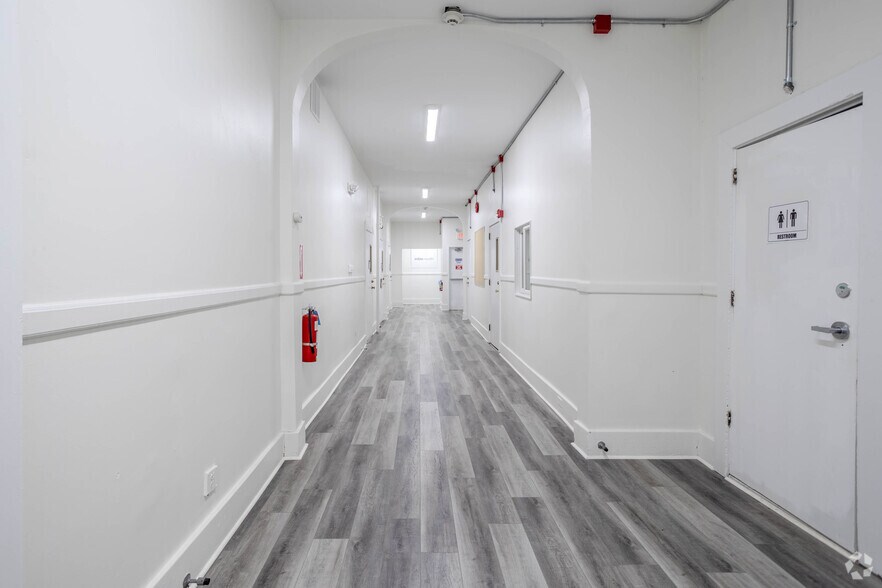 More Photos Of 1667 E Landis Ave, Vineland Unknown For Lease