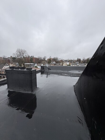 More Photos Of 536-542 N High St, Mount Vernon Apartments For Sale